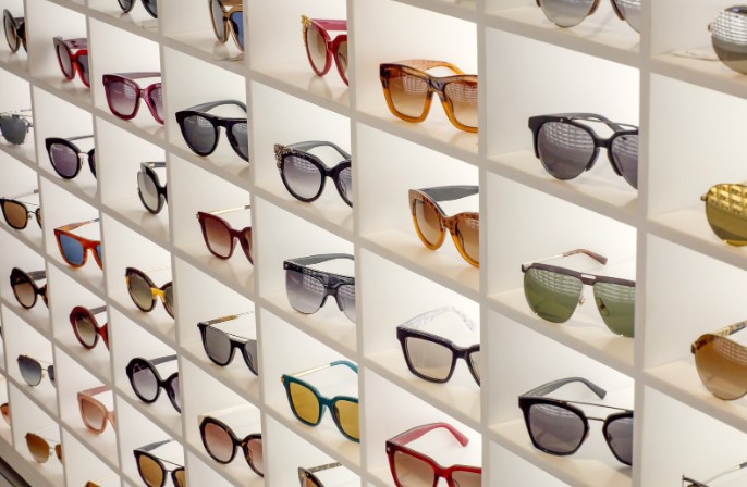 какая разница в цене между оптом и в розничную очков